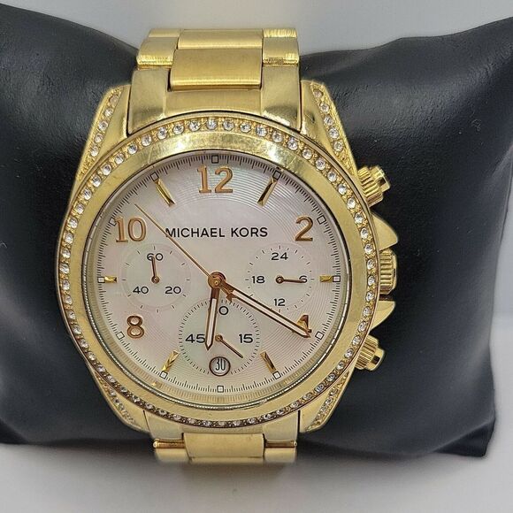 Michael Kors MK5521 Women's Stainless Steel Analog White Dial Quartz Watch AM476 - Picture 2 of 11